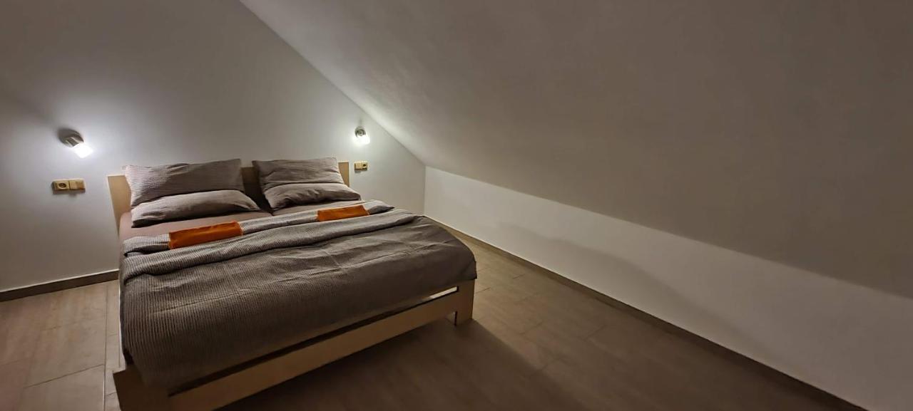 Apartmany Adieu 2 Třeboň Extérieur photo