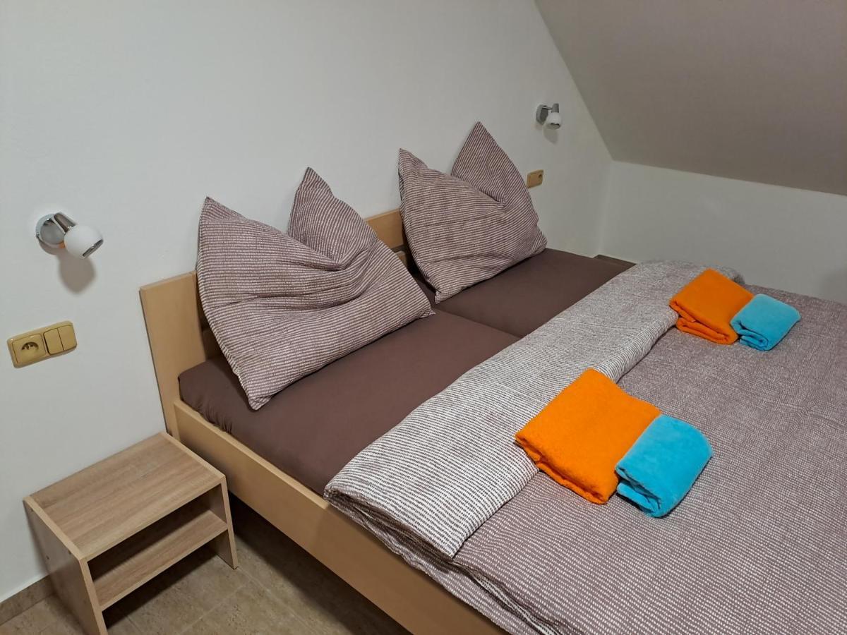 Apartmany Adieu 2 Třeboň Extérieur photo